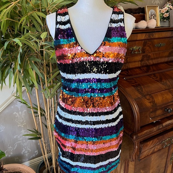 M2 by Mocha Apparel ladies sequin dress V-neck large excellent condition lined - Picture 12 of 13